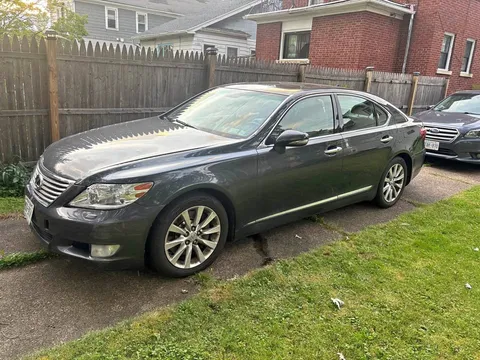 2010 Lexus LS 460 Sedan 4D