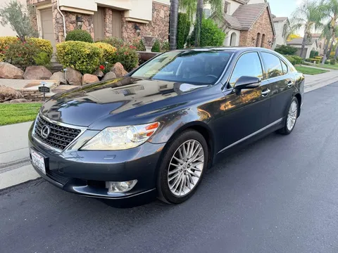 2010 Lexus LS 460 Sedan 4D