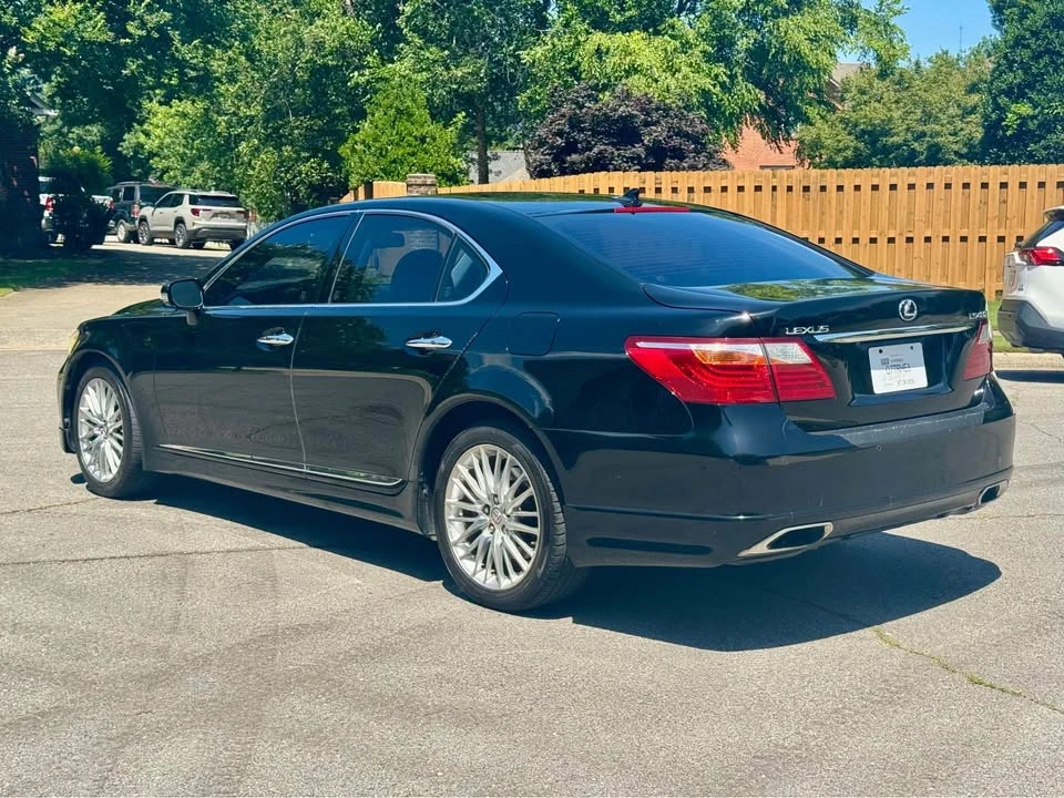 2010 Lexus LS 4th Gen - Image 3 of 11