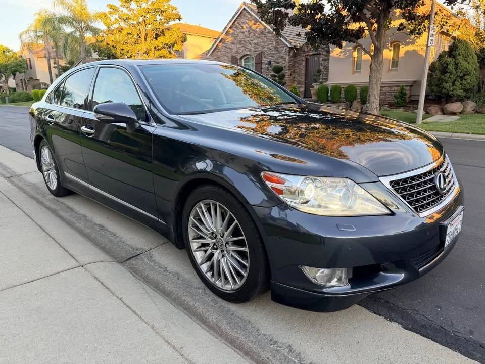 2010 Lexus LS 4th Gen - Image 7 of 13