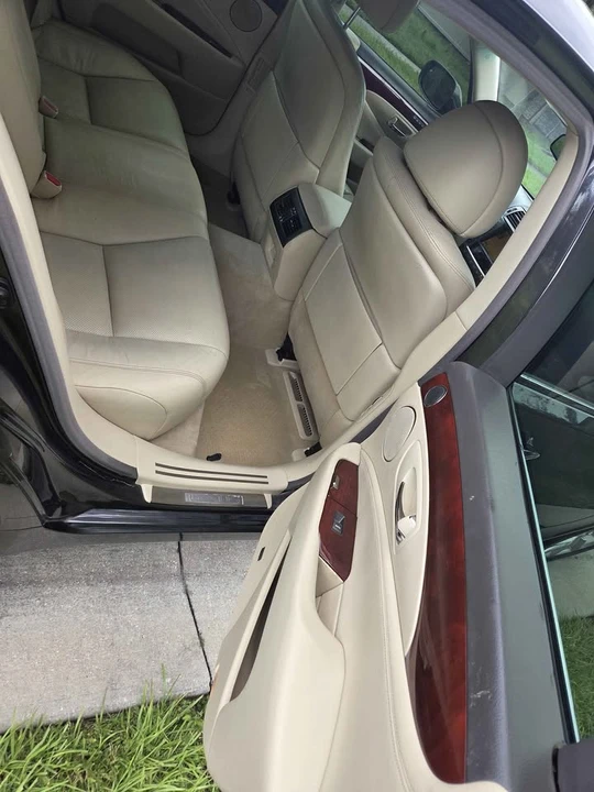 2010 Lexus LS 4th Gen - Image 10 of 15