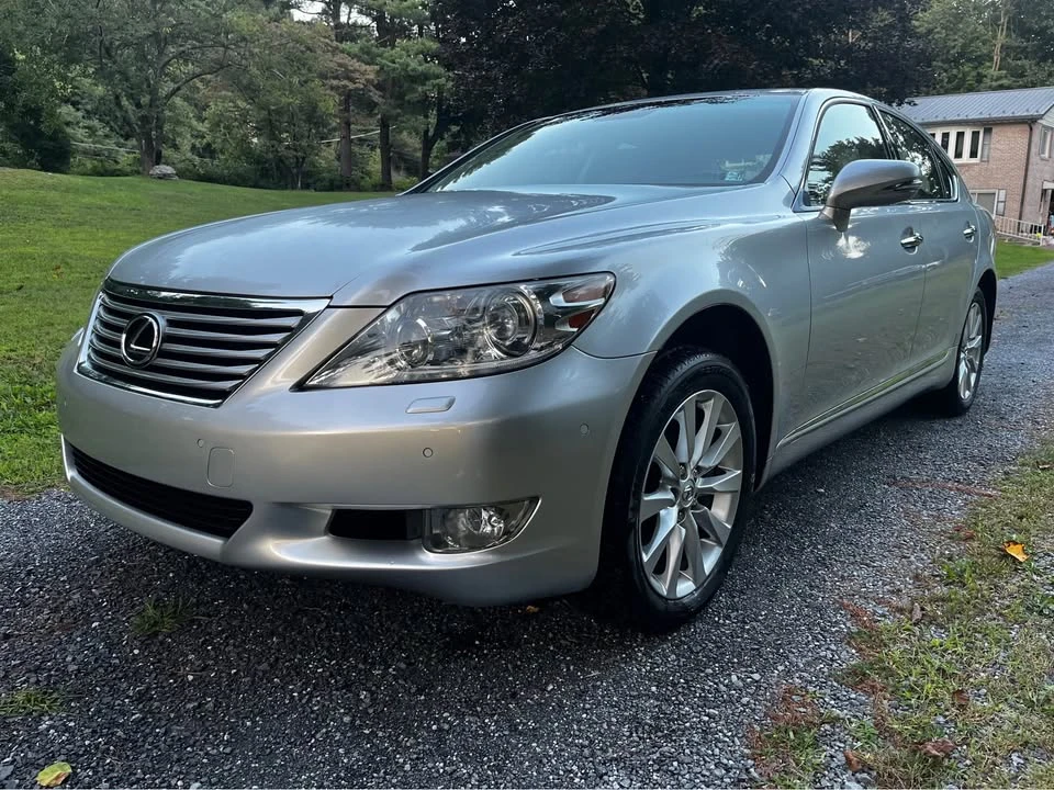 2010 Lexus LS 4th Gen - Image 8 of 20
