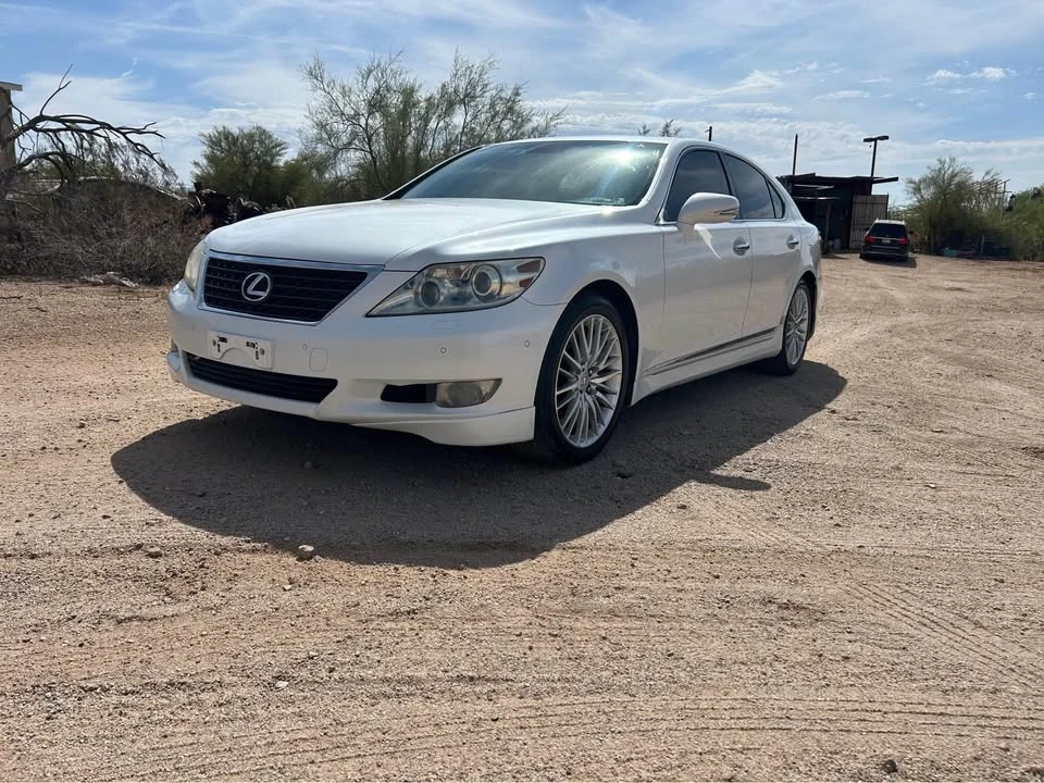 2010 Lexus LS 4th Gen - Image 3 of 10