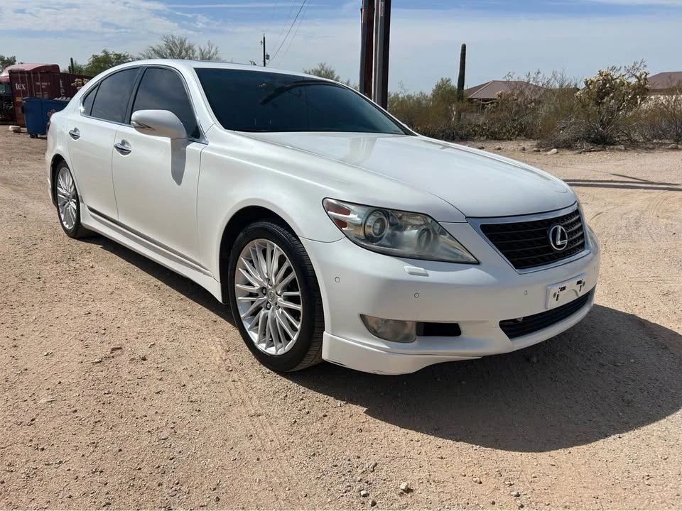 2010 Lexus LS 4th Gen - Image 4 of 10