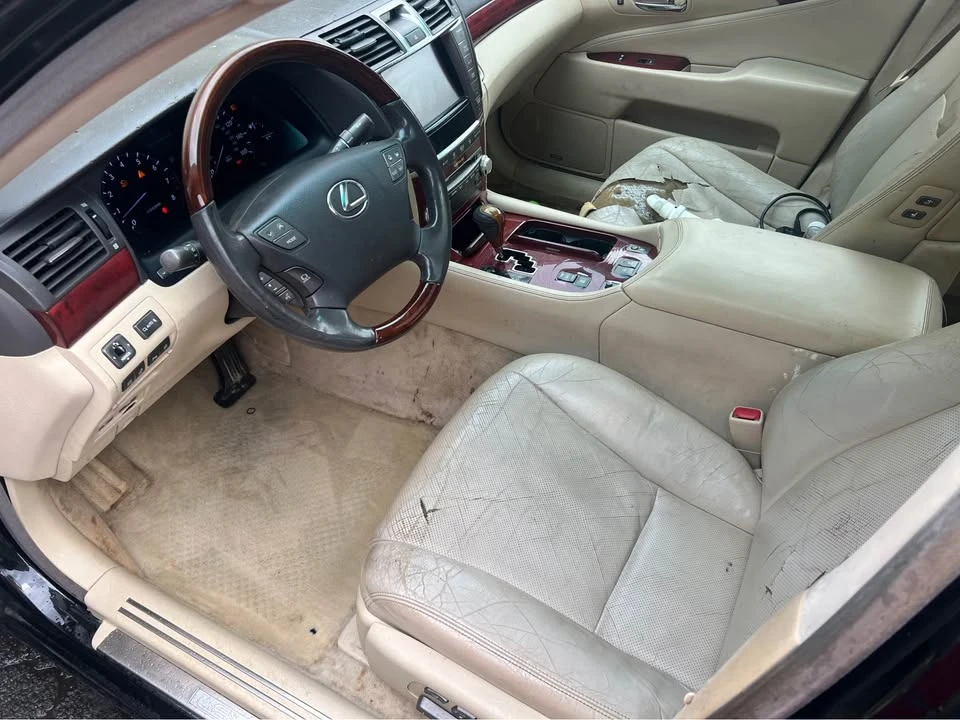 2010 Lexus LS 4th Gen - Image 5 of 9
