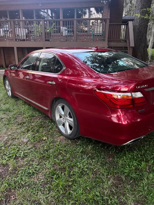 2010 Lexus LS 4th Gen - Image 4 of 11