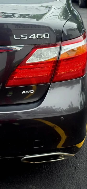 2010 Lexus LS 4th Gen - Image 6 of 11