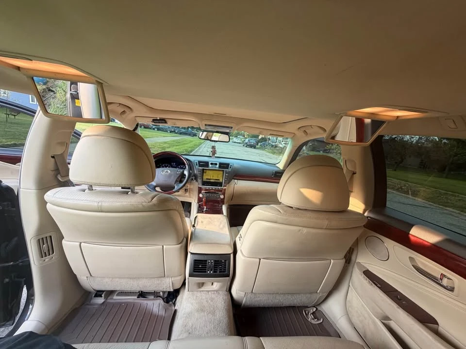 2010 Lexus LS 4th Gen - Image 8 of 14