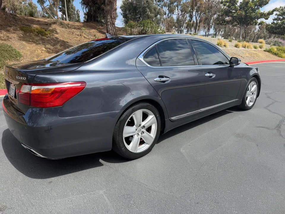 2010 Lexus LS 4th Gen - Image 6 of 14