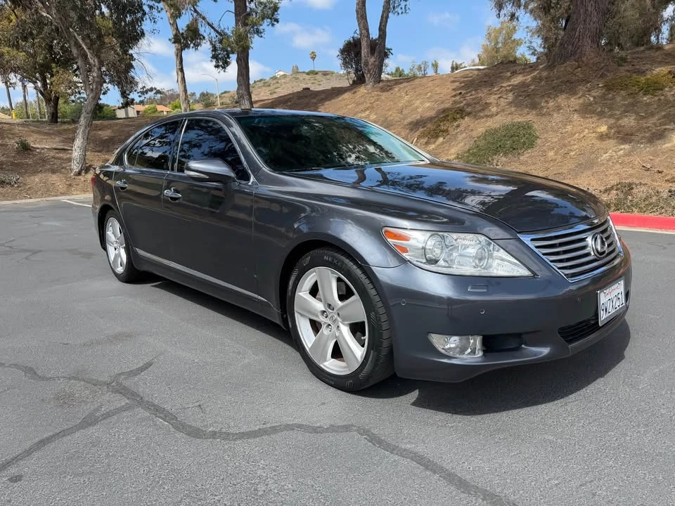 2010 Lexus LS 4th Gen - Image 3 of 14