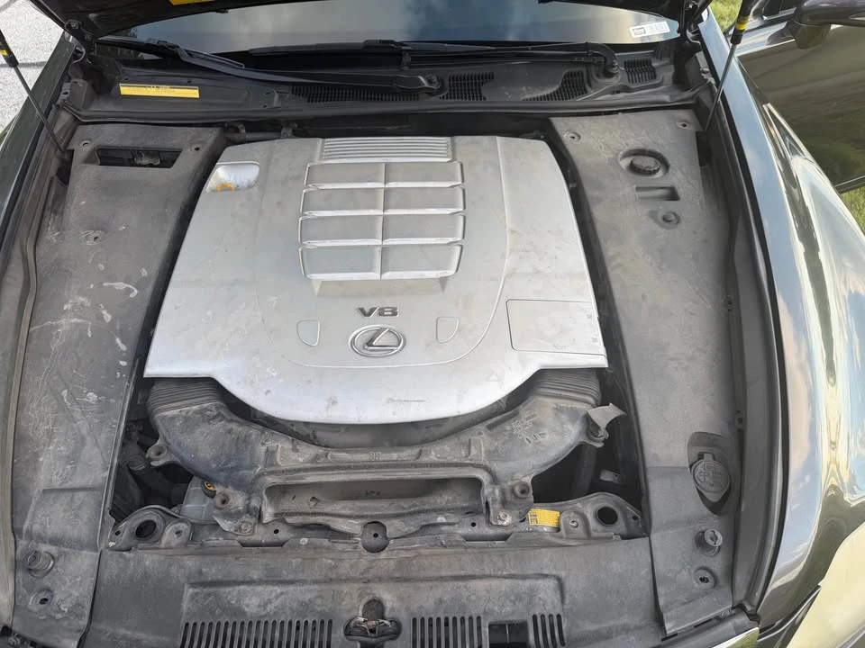 2010 Lexus LS 4th Gen - Image 5 of 14