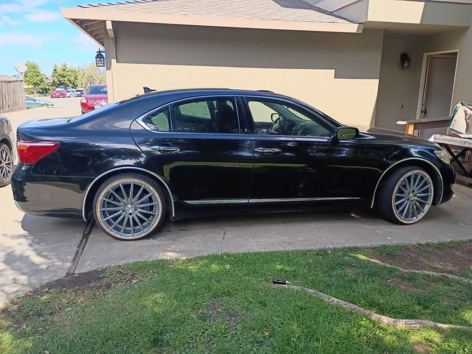 2010 Lexus LS 4th Gen - Image 2 of 13