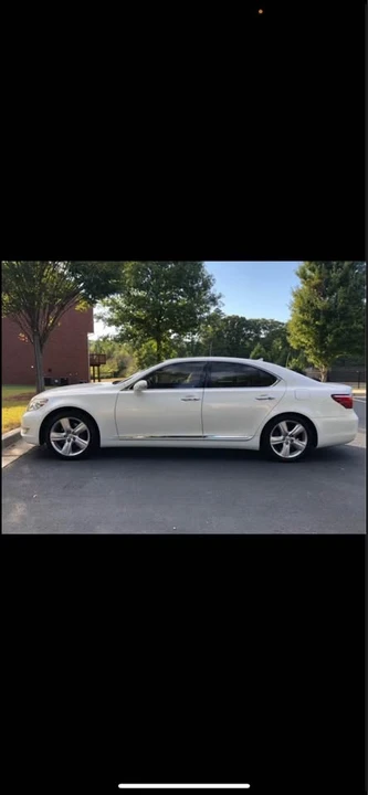 2010 Lexus LS 4th Gen - Image 3 of 7