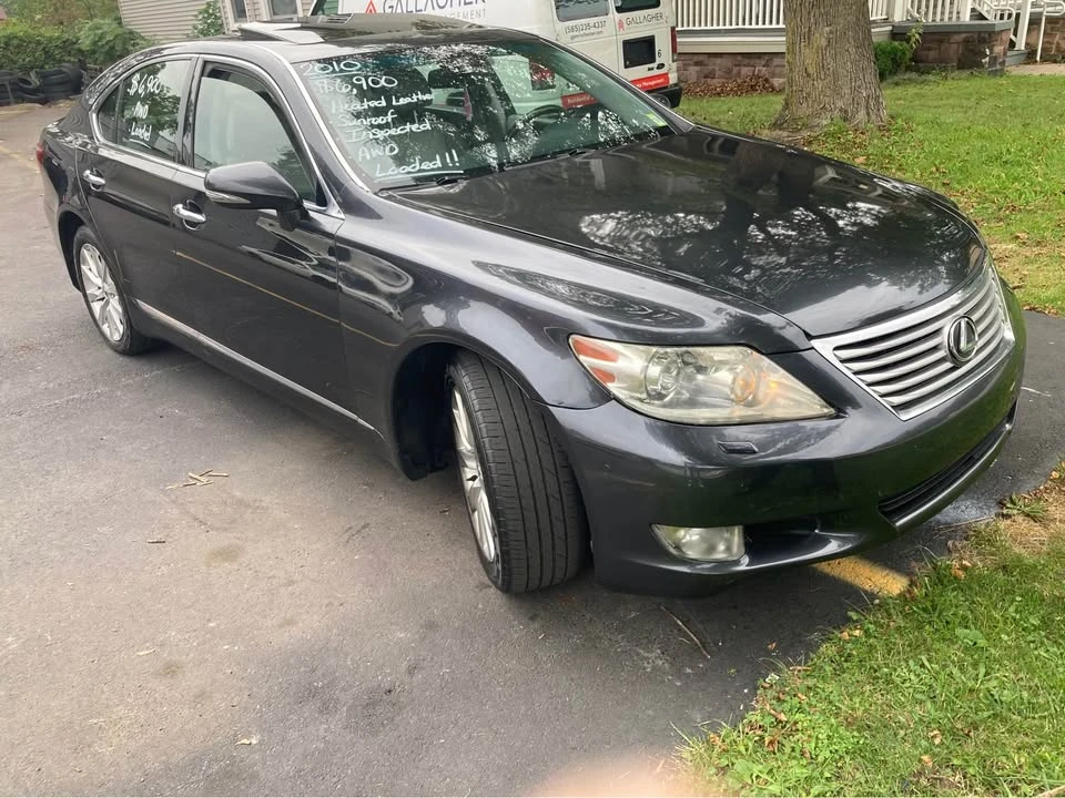 2010 Lexus LS 4th Gen - Image 2 of 9