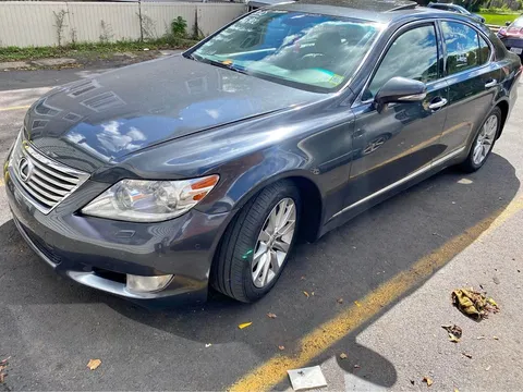 2010 Lexus LS 460 Sedan 4D