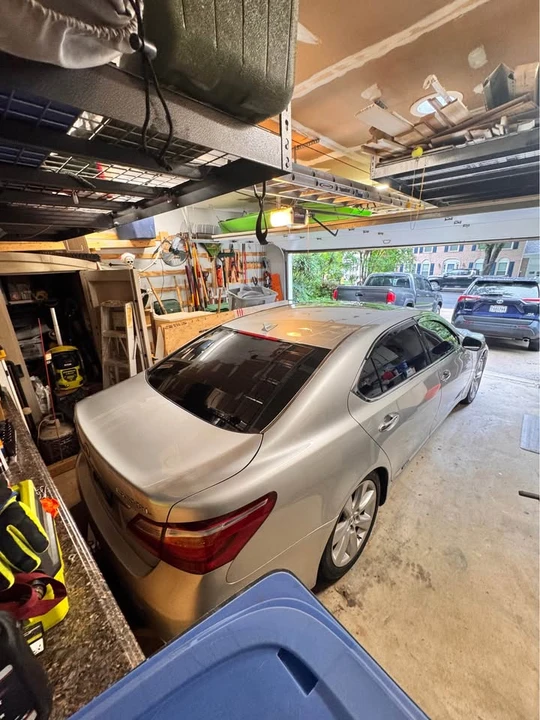 2010 Lexus LS 4th Gen - Image 3 of 14