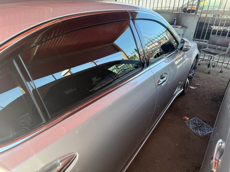 2010 Lexus LS 4th Gen - Image 12 of 20