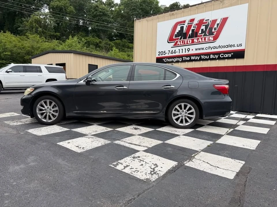 2010 Lexus LS 4th Gen - Image 7 of 20