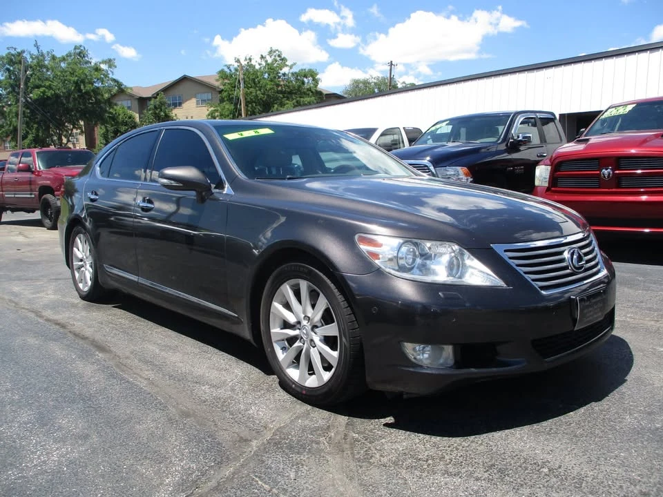 2010 Lexus LS 4th Gen - Image 2 of 10
