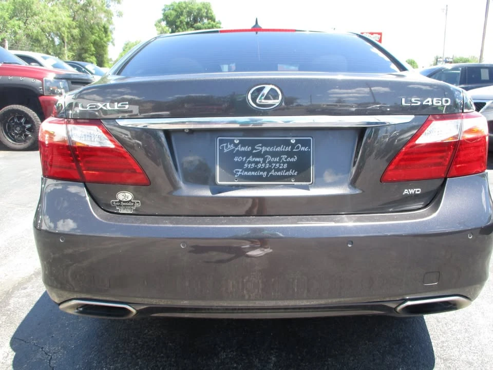 2010 Lexus LS 4th Gen - Image 4 of 10