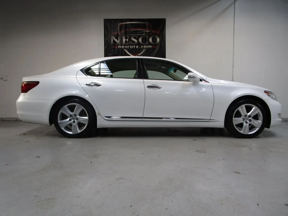 2010 Lexus LS 4th Gen - Image 4 of 20