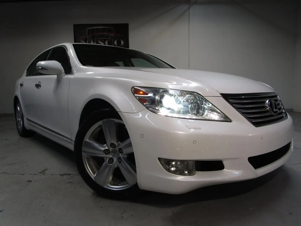 2010 Lexus LS 4th Gen - Image 2 of 20