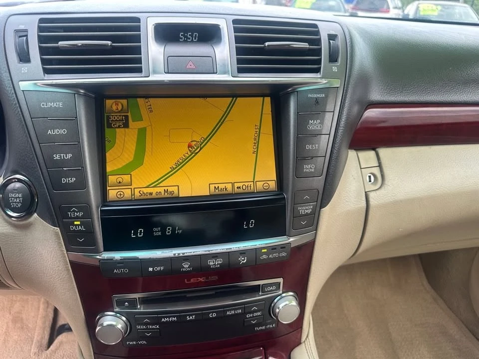 2010 Lexus LS 4th Gen - Image 15 of 20