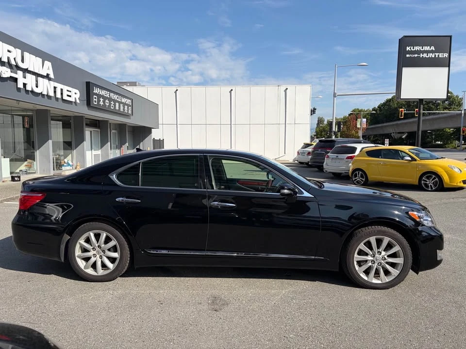 2010 Lexus LS 4th Gen - Image 8 of 18