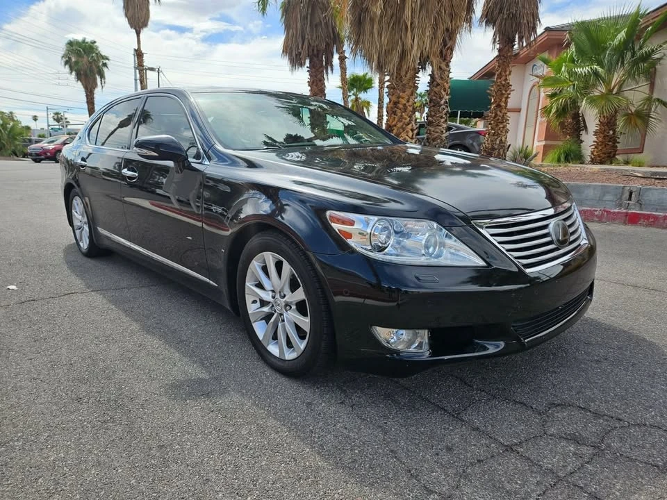 2010 Lexus LS 4th Gen - Image 8 of 17