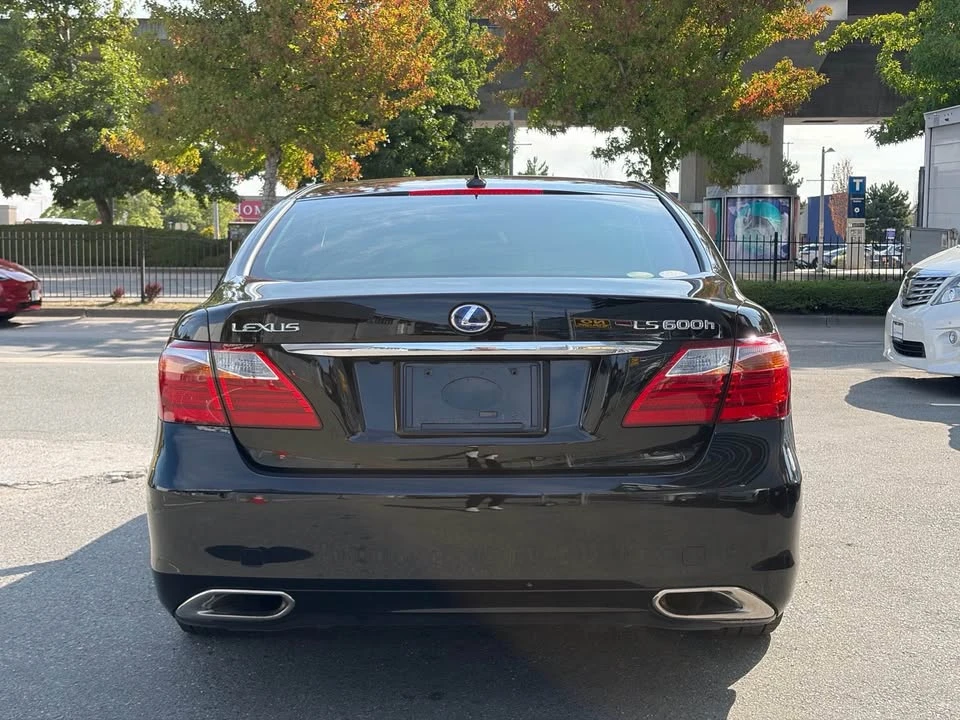 2010 Lexus LS 4th Gen - Image 6 of 18