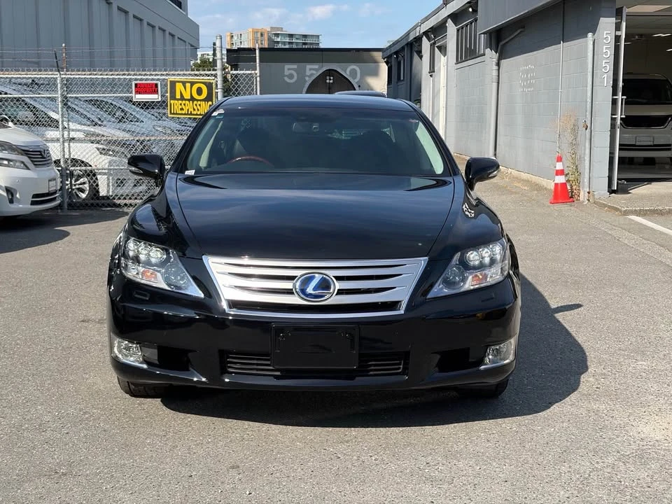 2010 Lexus LS 4th Gen - Image 2 of 18