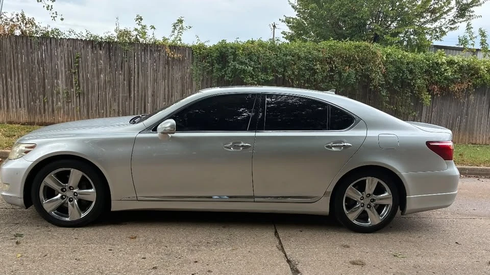 2010 Lexus LS 4th Gen - Image 6 of 20
