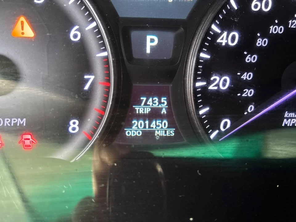 2010 Lexus LS 4th Gen - Image 19 of 20