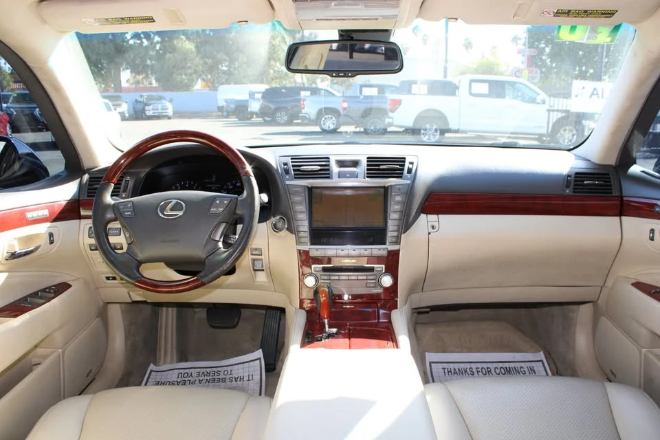 2010 Lexus LS 4th Gen - Image 11 of 20