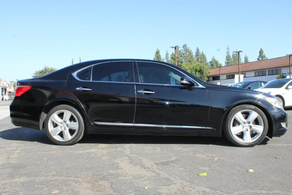 2010 Lexus LS 4th Gen - Image 19 of 20