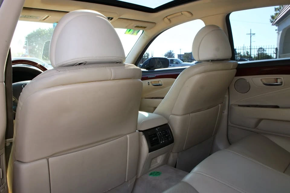2010 Lexus LS 4th Gen - Image 8 of 20