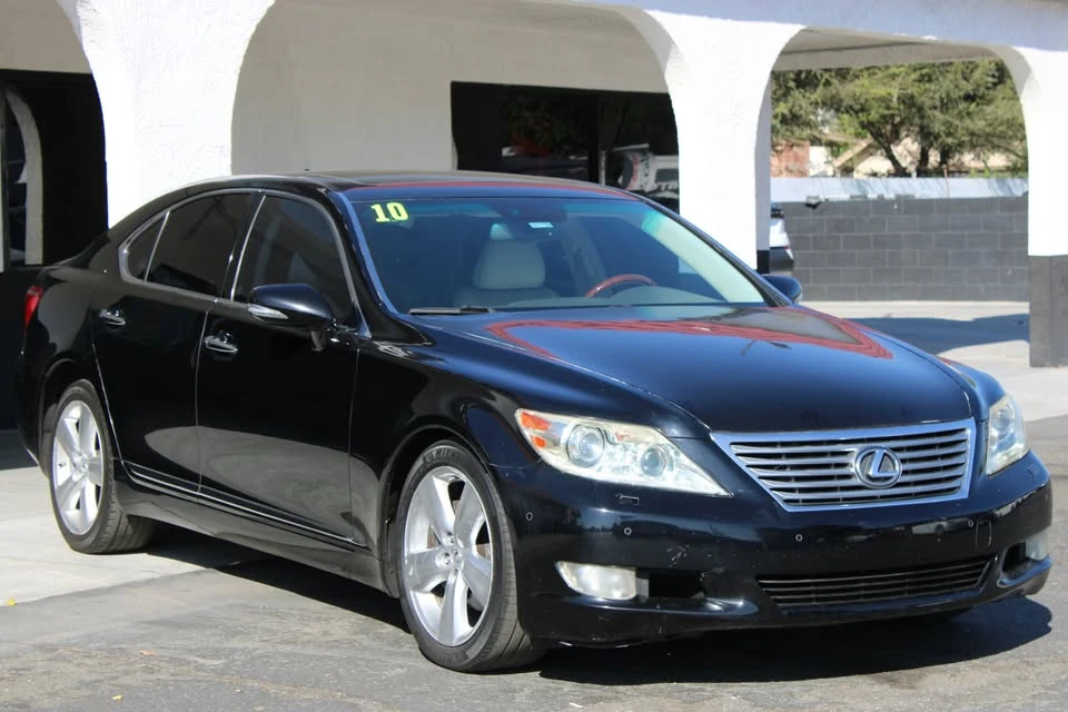 2010 Lexus LS 4th Gen - Image 3 of 20