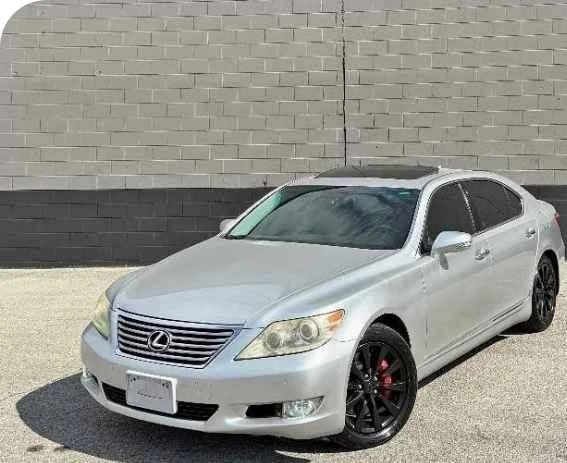 2010 Lexus LS 4th Gen - Image 2 of 2