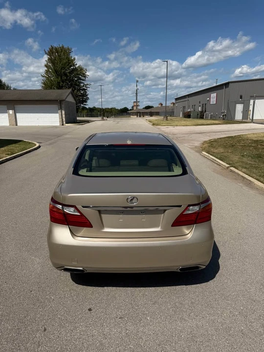 2010 Lexus LS 4th Gen - Image 2 of 18