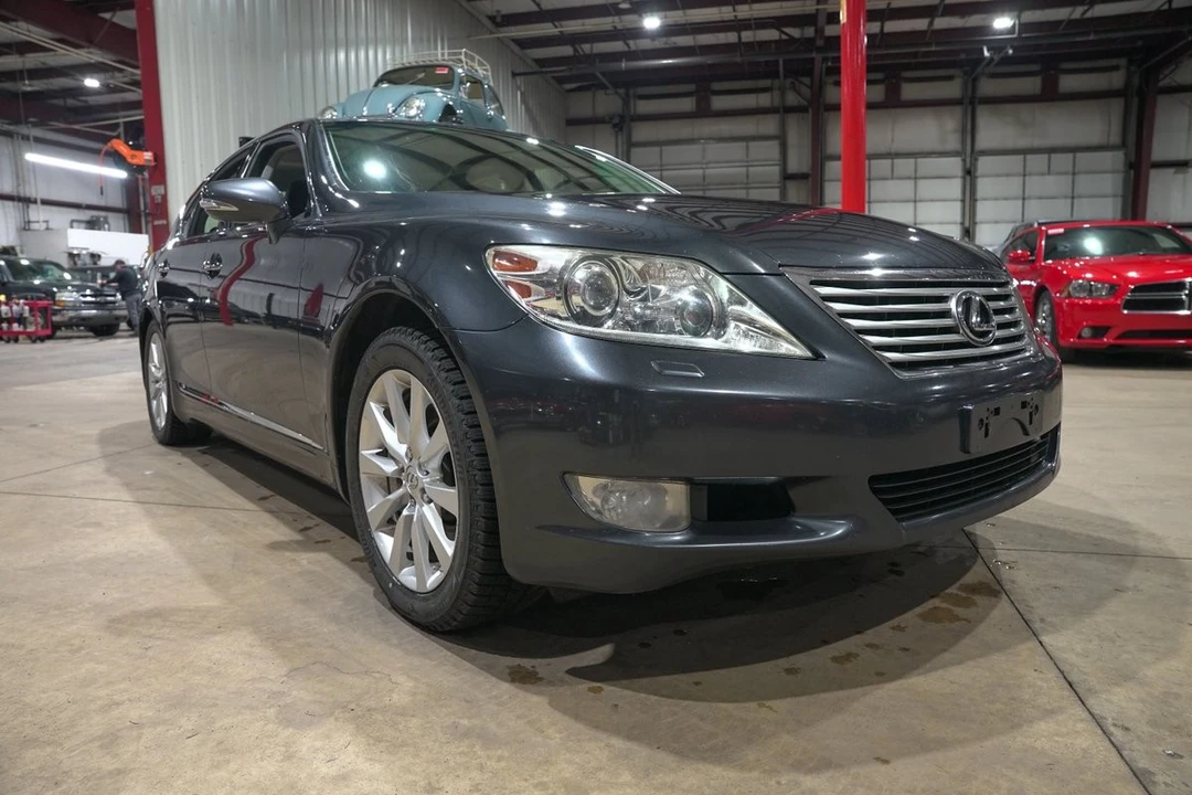 2010 Lexus LS 4th Gen - Image 12 of 12
