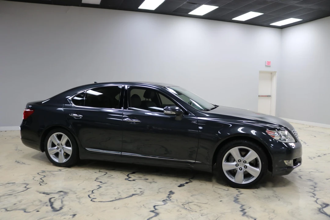 2010 Lexus LS 4th Gen - Image 9 of 31