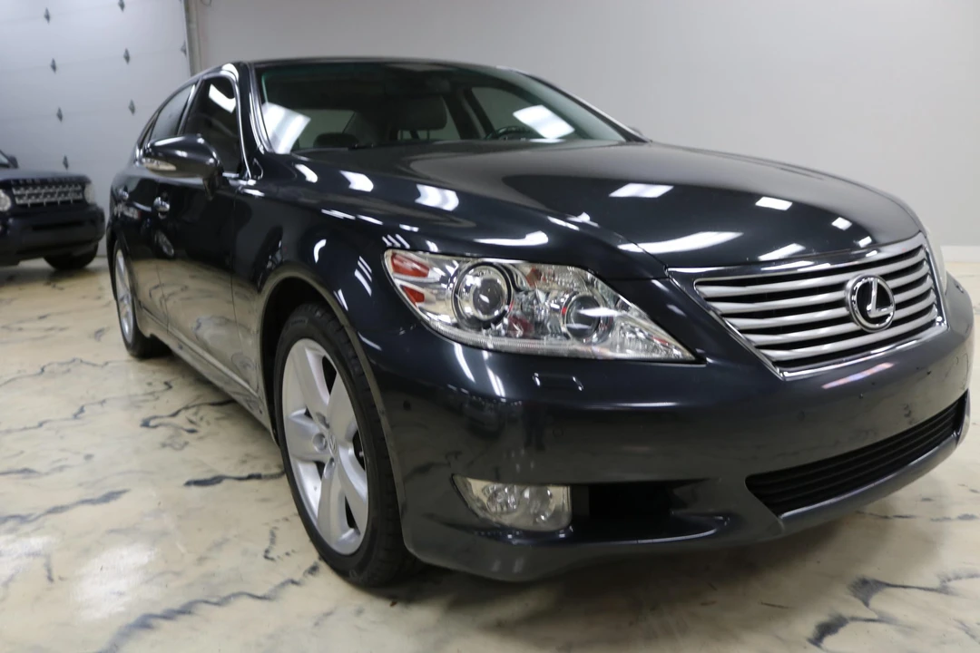 2010 Lexus LS 4th Gen - Image 8 of 31