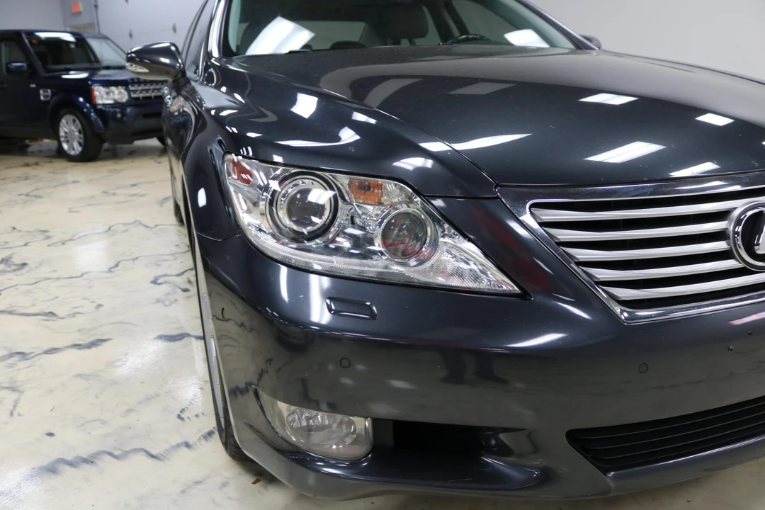 2010 Lexus LS 4th Gen - Image 27 of 31