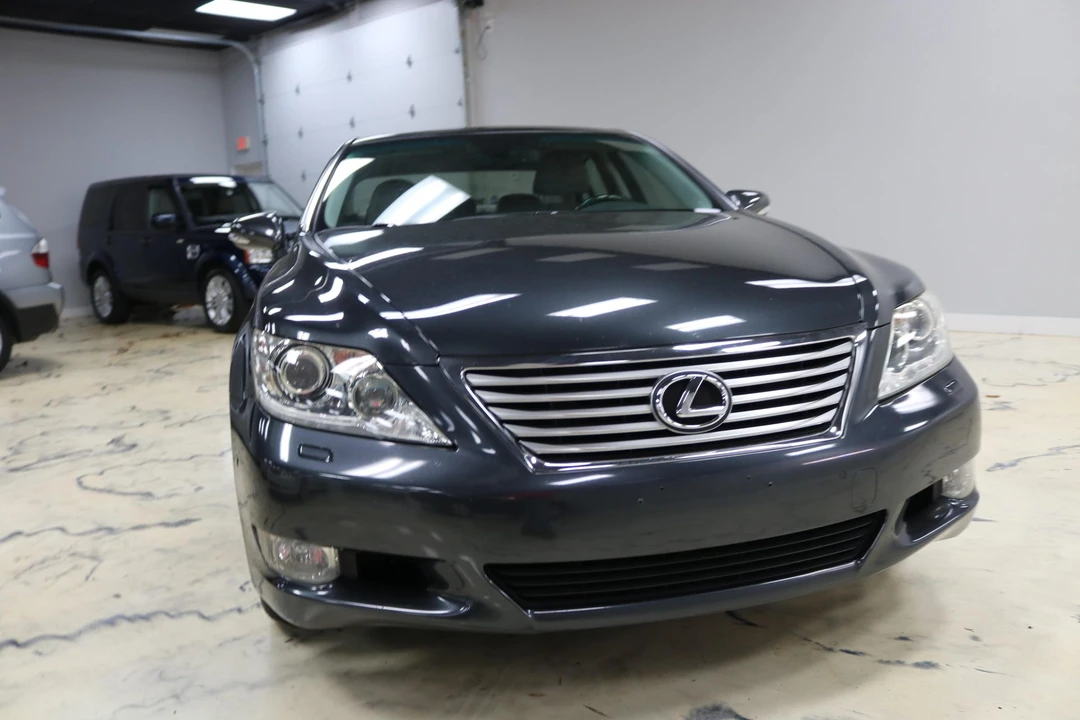 2010 Lexus LS 4th Gen - Image 7 of 31
