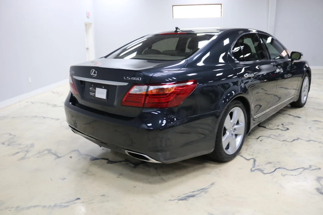2010 Lexus LS 4th Gen - Image 11 of 31