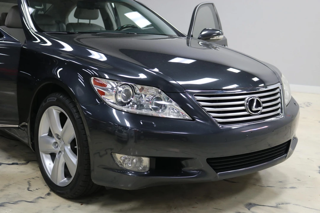 2010 Lexus LS 4th Gen - Image 28 of 31