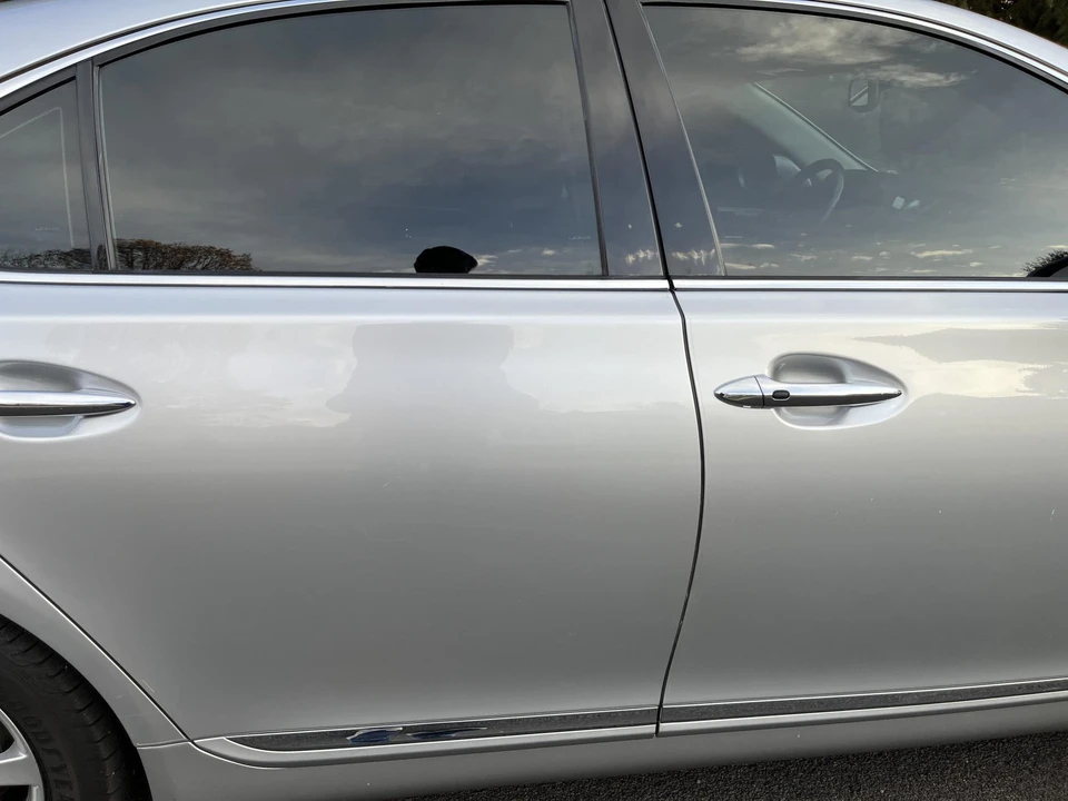 2010 Lexus LS 4th Gen - Image 30 of 31