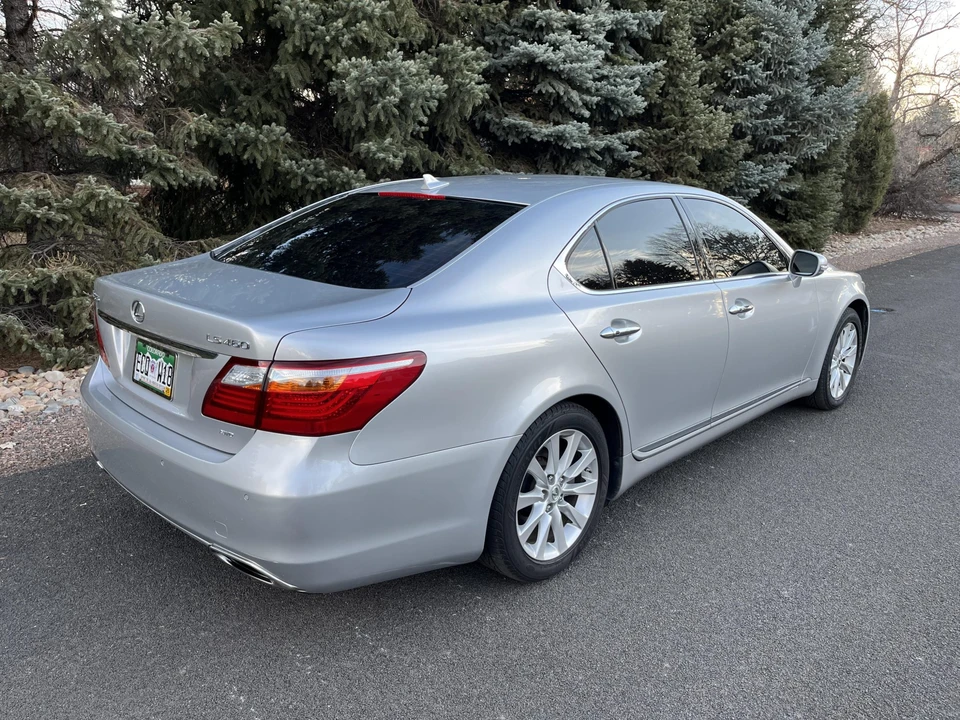 2010 Lexus LS 4th Gen - Image 8 of 31
