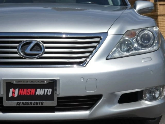 2010 Lexus LS 4th Gen - Image 16 of 21