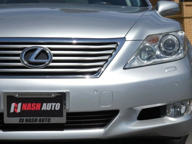 2010 Lexus LS 4th Gen - Image 15 of 21